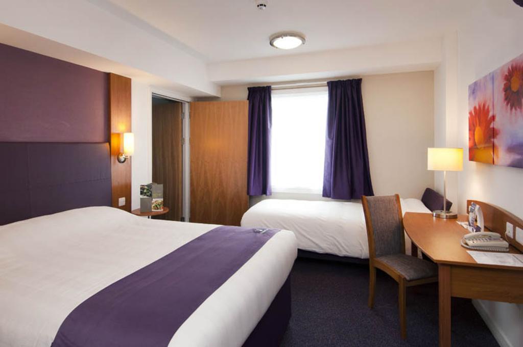 Premier Inn Aberdeen South - Portlethan Portlethen Номер фото